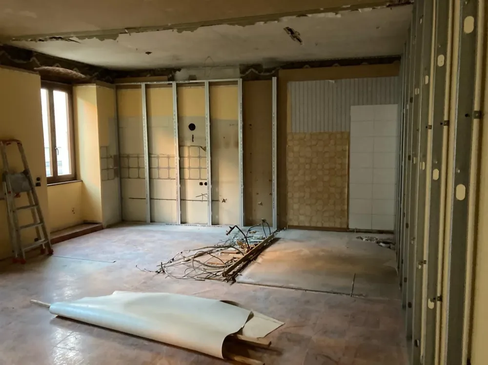 Travaux appartement en 2 studios - pendant