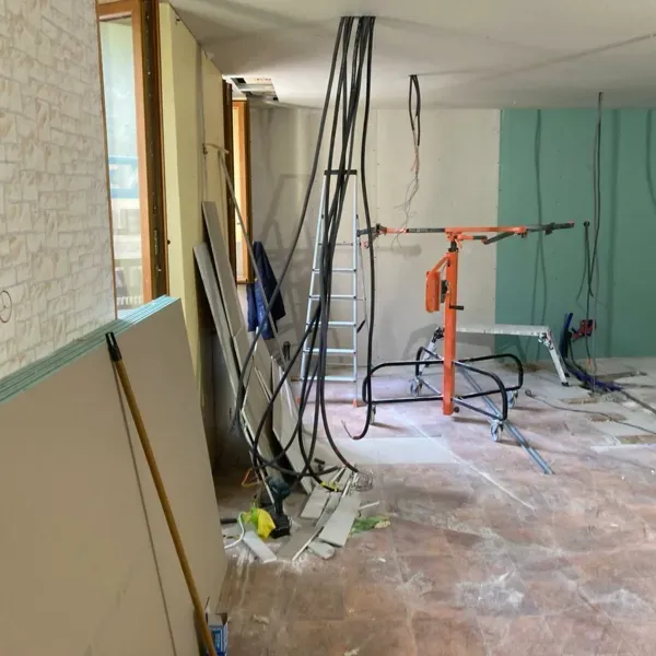 Travaux appartement en 2 studios - pendant